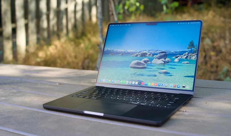 Apple "ém hàng" macOS mới: Dấu hiệu MacBook Pro M5 sắp về