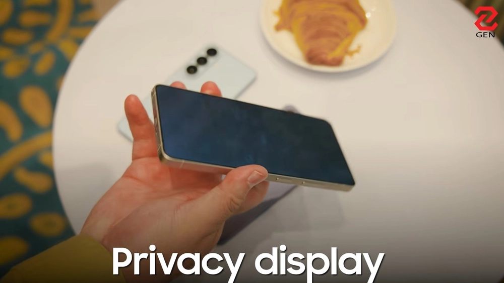 Galaxy S26 Ultra ra mắt với màn hình chống nhìn trộm mới