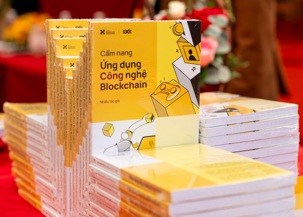 HBA ra mắt sách “Cẩm nang ứng dụng Công nghệ Blockchain”