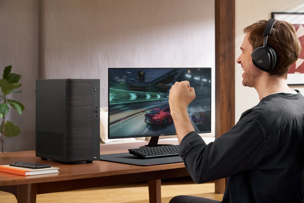 ASUS V501 Series: PC nhỏ gọn, nâng cấp RAM 64GB