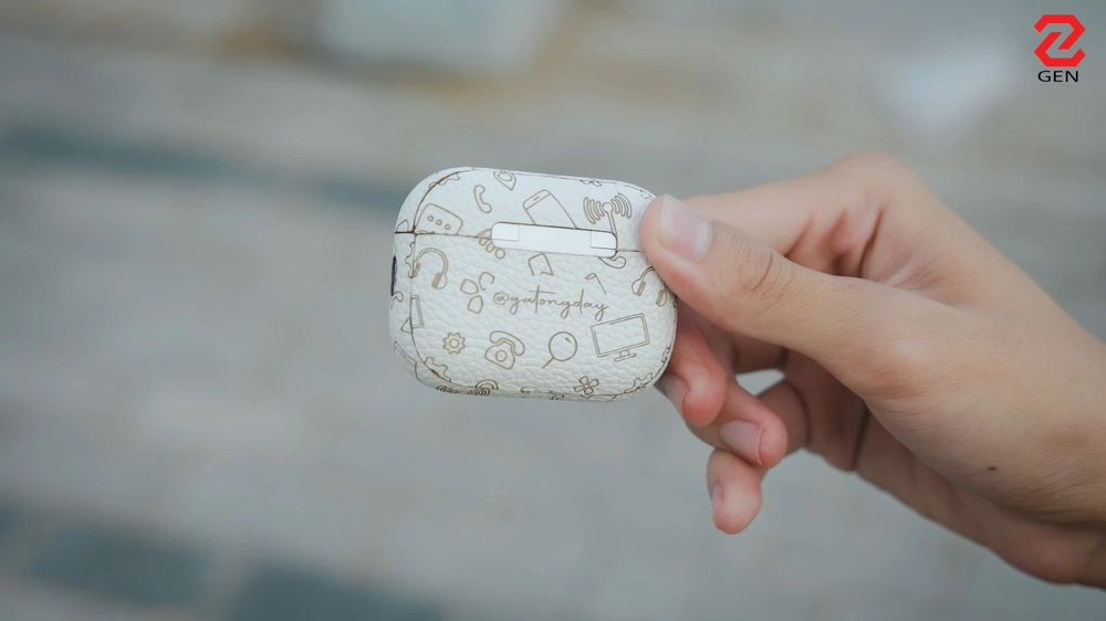 Đánh giá AirPods Pro 3: Giá 5,5 triệu, Bass "out trình"