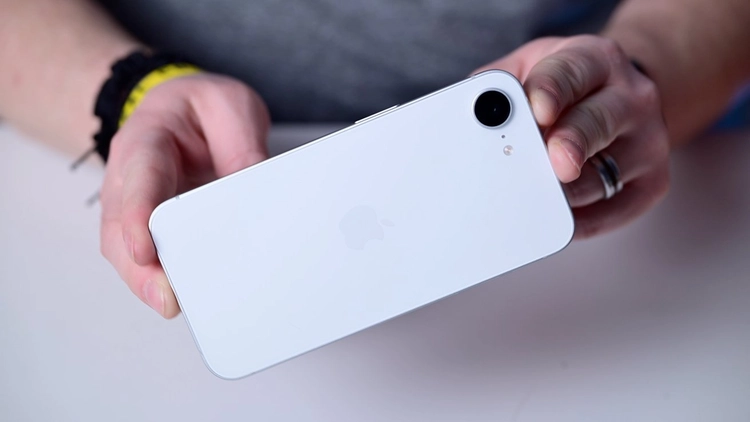 iPhone 17e còn chưa lên kệ, Apple đã "chốt sổ" iPhone 18e