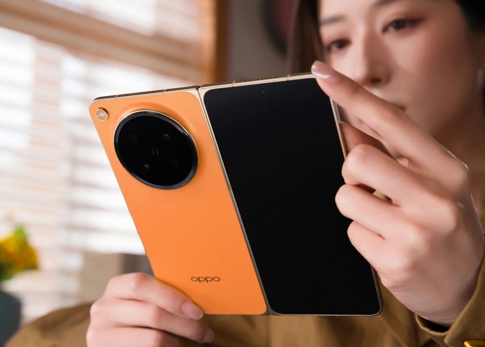 OPPO Find N6: Điện thoại gập với “nếp gấp vô hình”