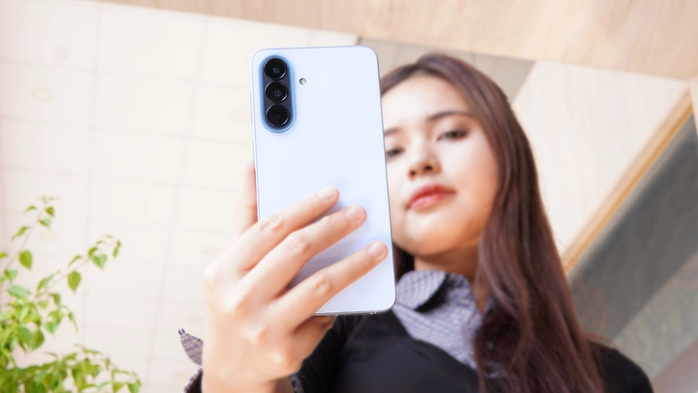 Slay mọi mặt trận "sống ảo" cùng Galaxy A57 5G | A37 5G: Người đồng-vibe đích thực của Gen MZ!