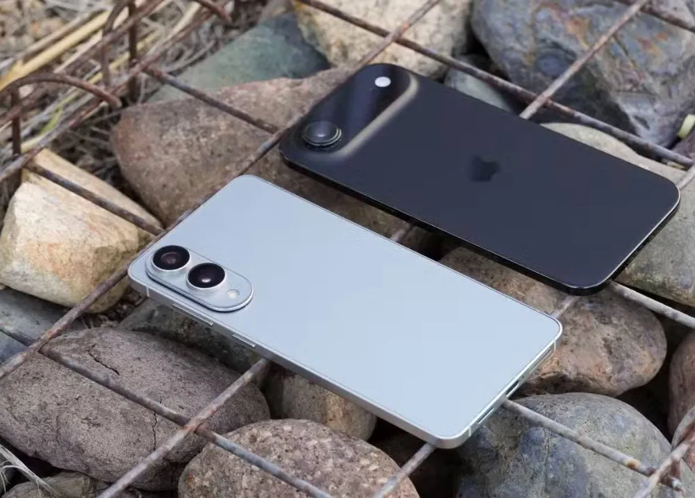 Thiết kế siêu mỏng: iPhone Air bỏ xa Samsung Galaxy S25 Edge