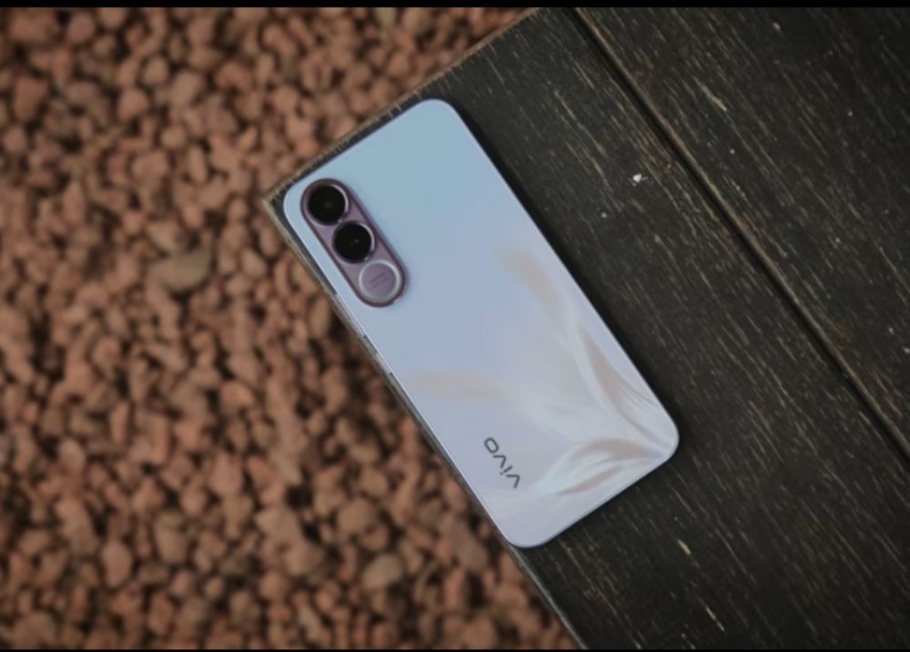 vivo V70 series: Smartphone hay tuyên ngôn cá tính GenZ?