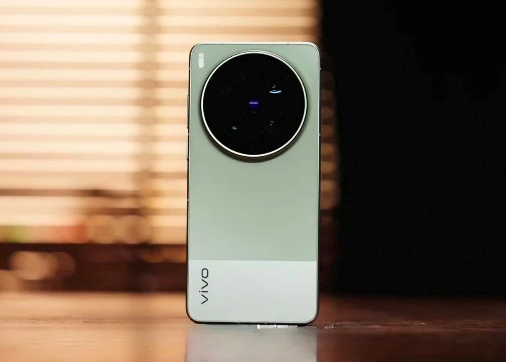 vivo X300 Ultra, X300s hé lộ màu sắc “kén mắt” số đông