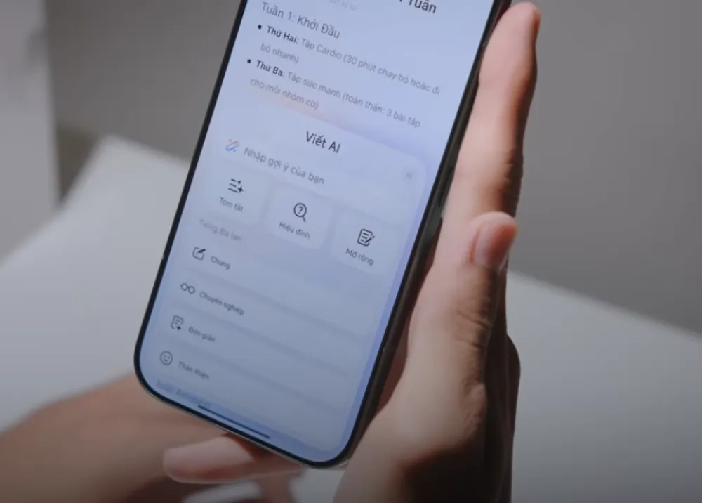 Xiaomi 17 tiêu chuẩn: nhỏ, gọn nhưng “cân” cả thế giới 