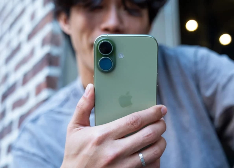 iPhone 18 có thể ra mắt trễ hơn dự kiến?