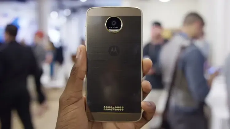 iPhone Air mỏng, nhưng 5 điện thoại Android này còn mỏng hơn!