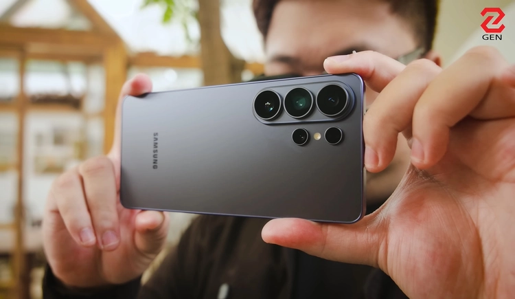 Top 3 smartphone Android chụp ảnh đẹp "ăn đứt" iPhone 17