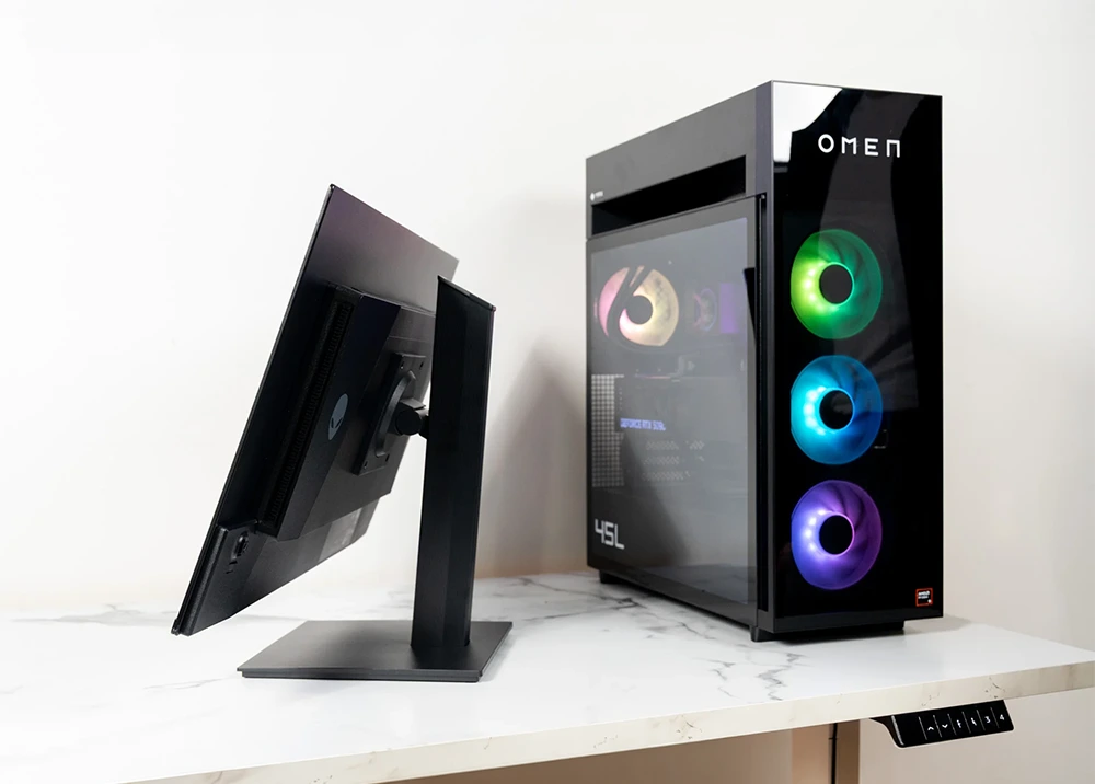 Alienware AW2726DM: Trải nghiệm QD-OLED đỉnh cao cho game thủ