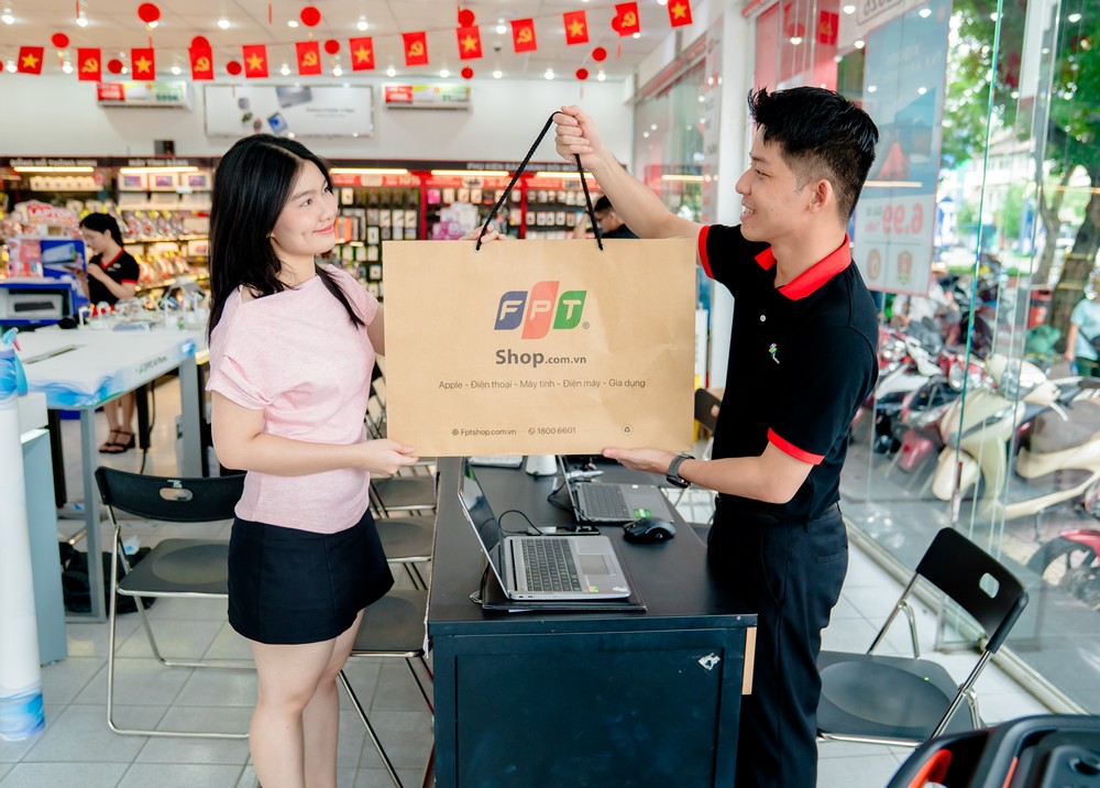 MacBook Neo ‘chào sân’ tại FPT Shop với nhiều ưu đãi