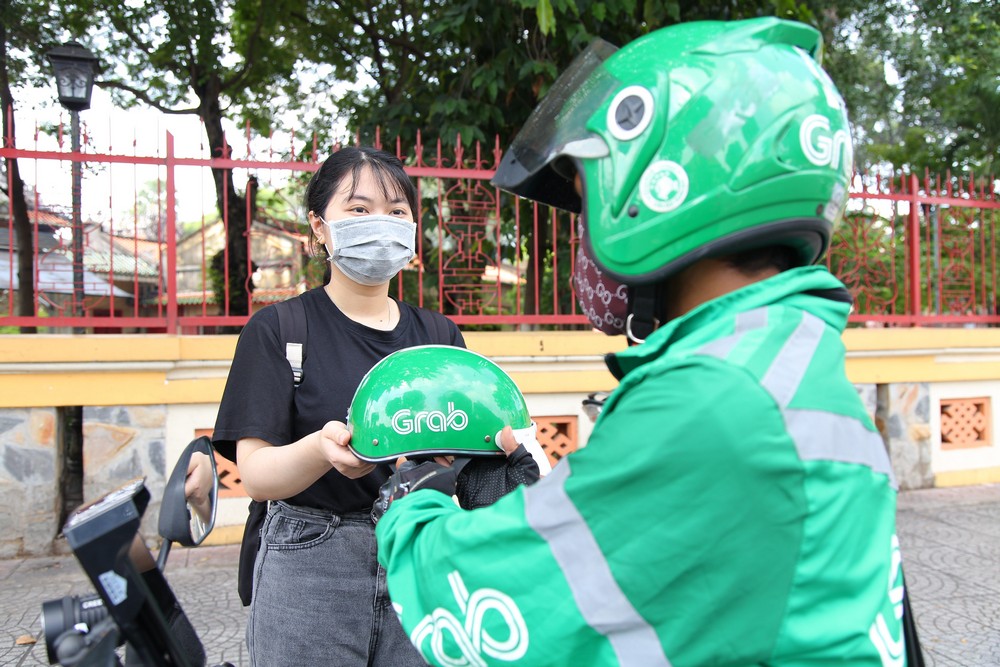 Grab hỗ trợ tài xế tuần thứ 6