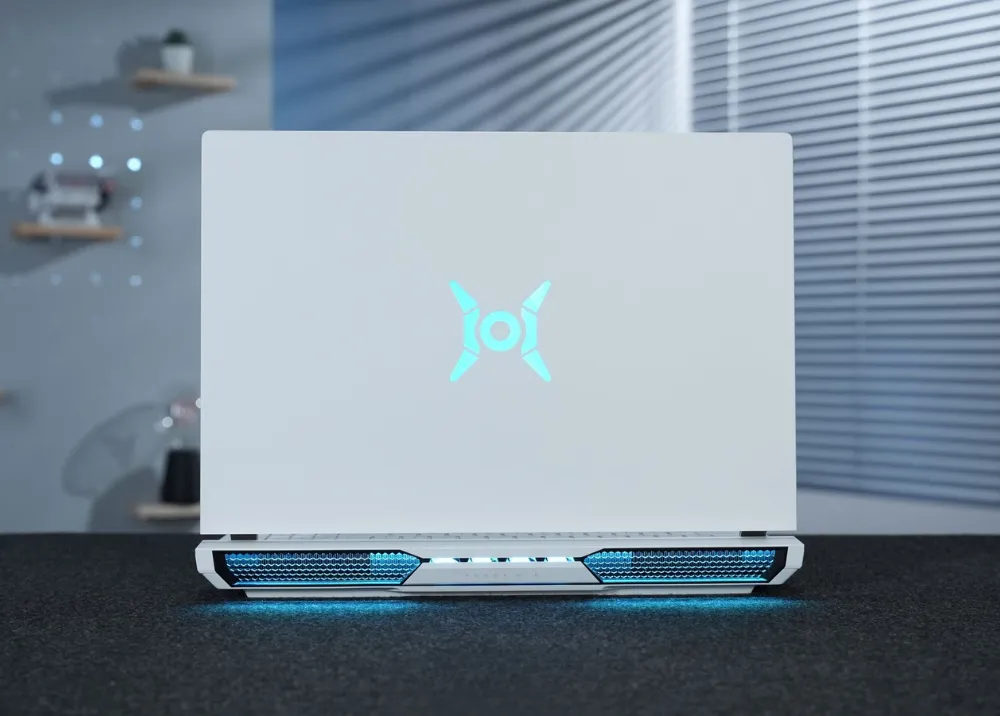 HONOR WIN: laptop gaming tối ưu luồng gió, chiến game cực đã