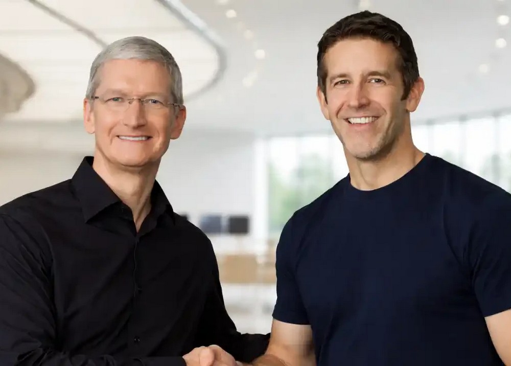 John Ternus làm CEO mới của Apple