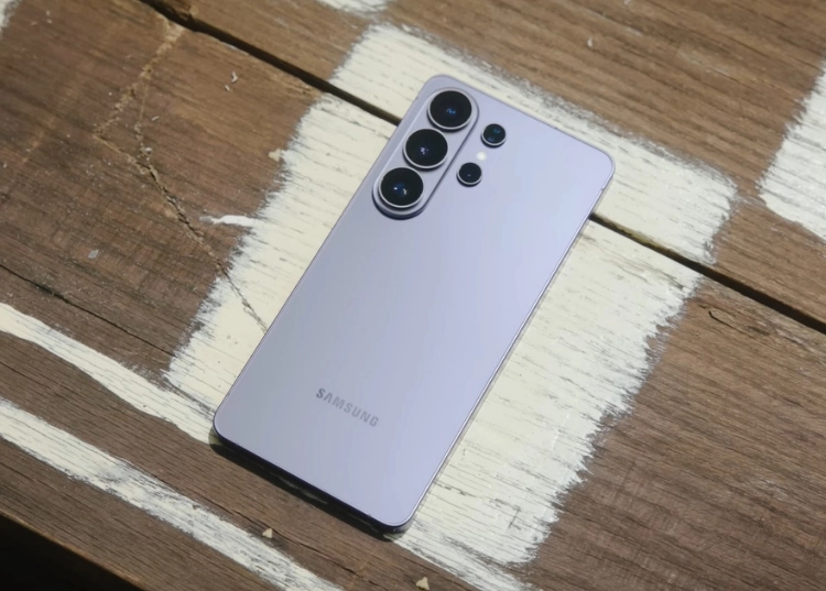 Review pin Galaxy S26 Ultra: 5000mAh có đủ xài cả ngày?