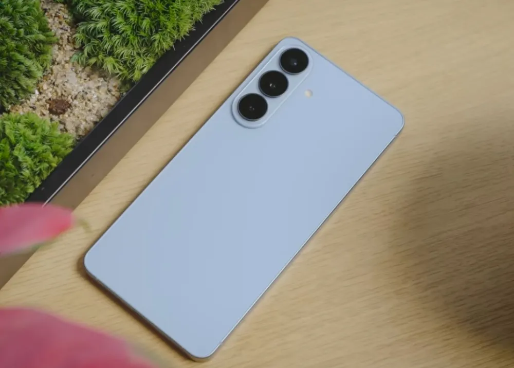 Samsung Galaxy S26 Plus: Cân bằng hoàn hảo, có đáng mua?