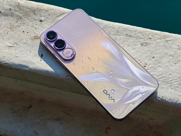 vivo V70 FE - “trợ lý du lịch” mới xứng đáng sở hữu