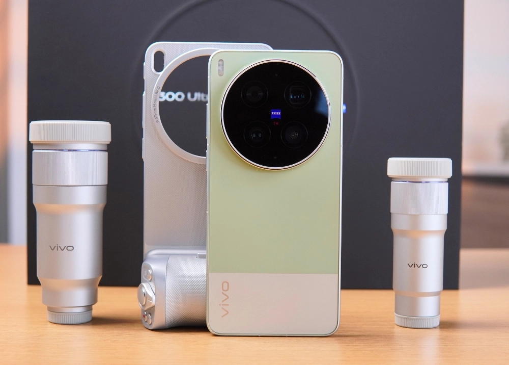 vivo X300 Ultra: "Trùm cuối" nhiếp ảnh di động với bộ ống kính quang học đỉnh cao