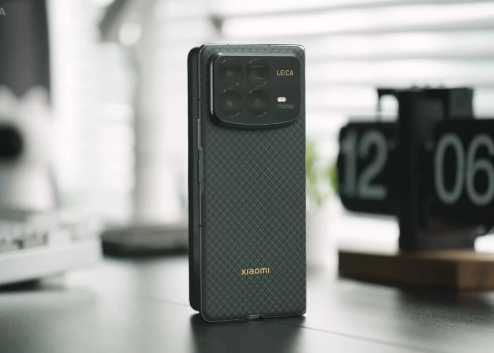 Xiaomi 17 Fold bị trì hoãn ra mắt đến tháng 7/2026?