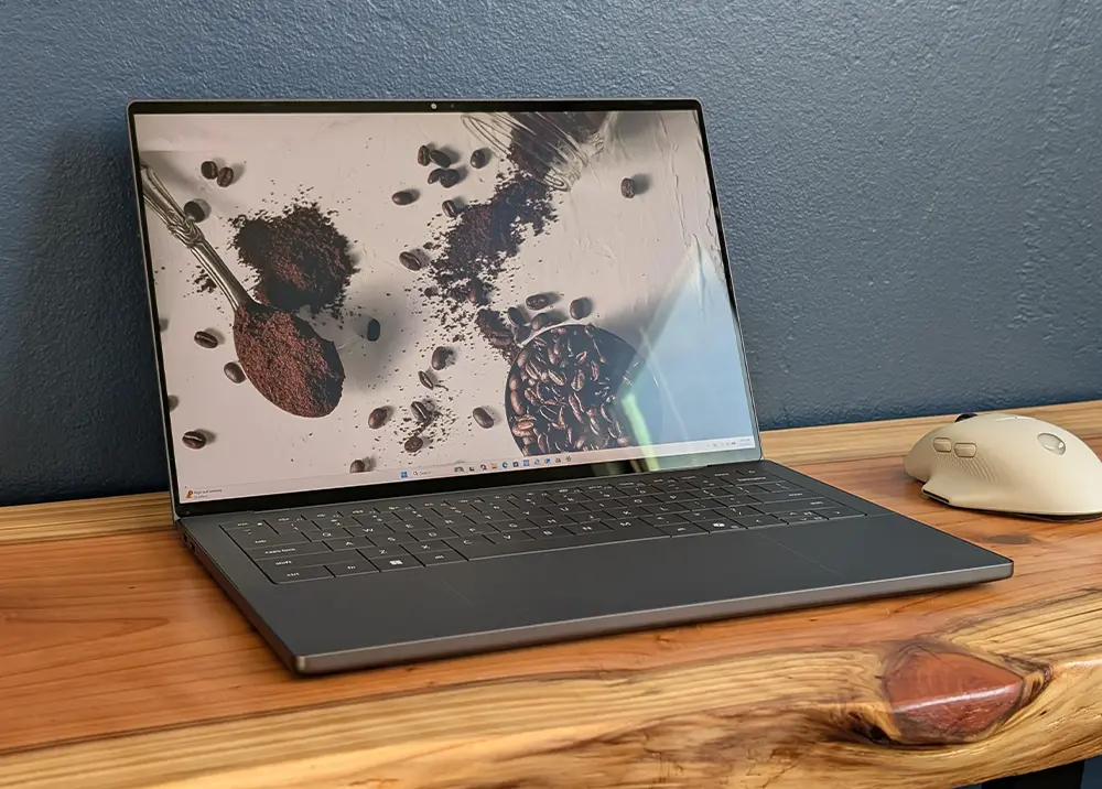 Dell XPS 14 có xứng là đối thủ của Macbook Pro M5?