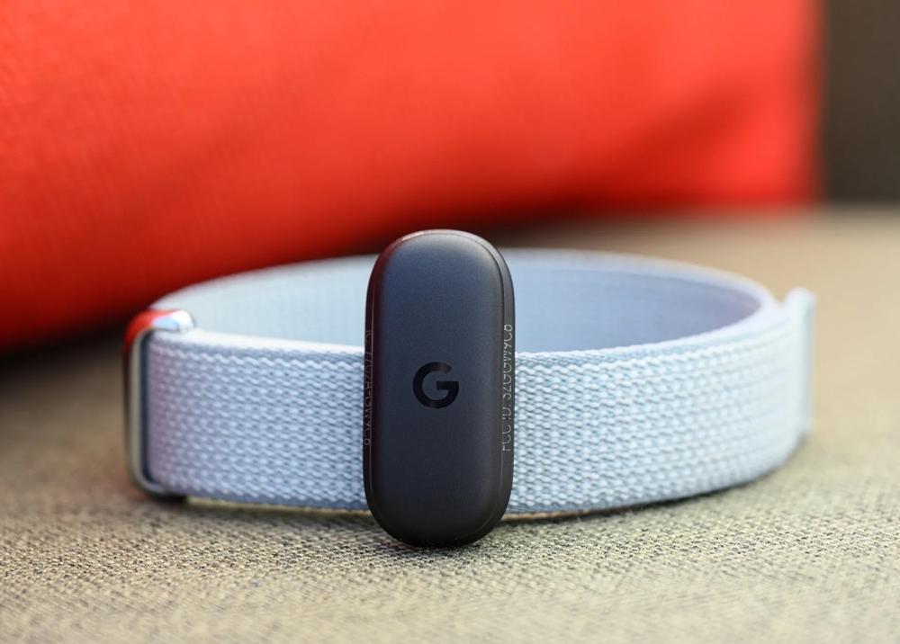 Đánh giá Fitbit Air: Dây đeo không màn hình từ Google