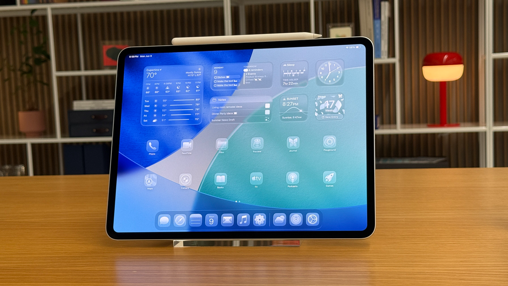 iPadOS 26 sau 1 năm: Có thật là "cuộc cách mạng" từ Apple?