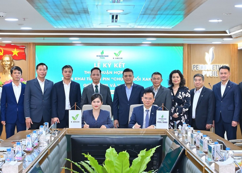 V-Green và PVOIL triển khai 3.000 tủ đổi pin