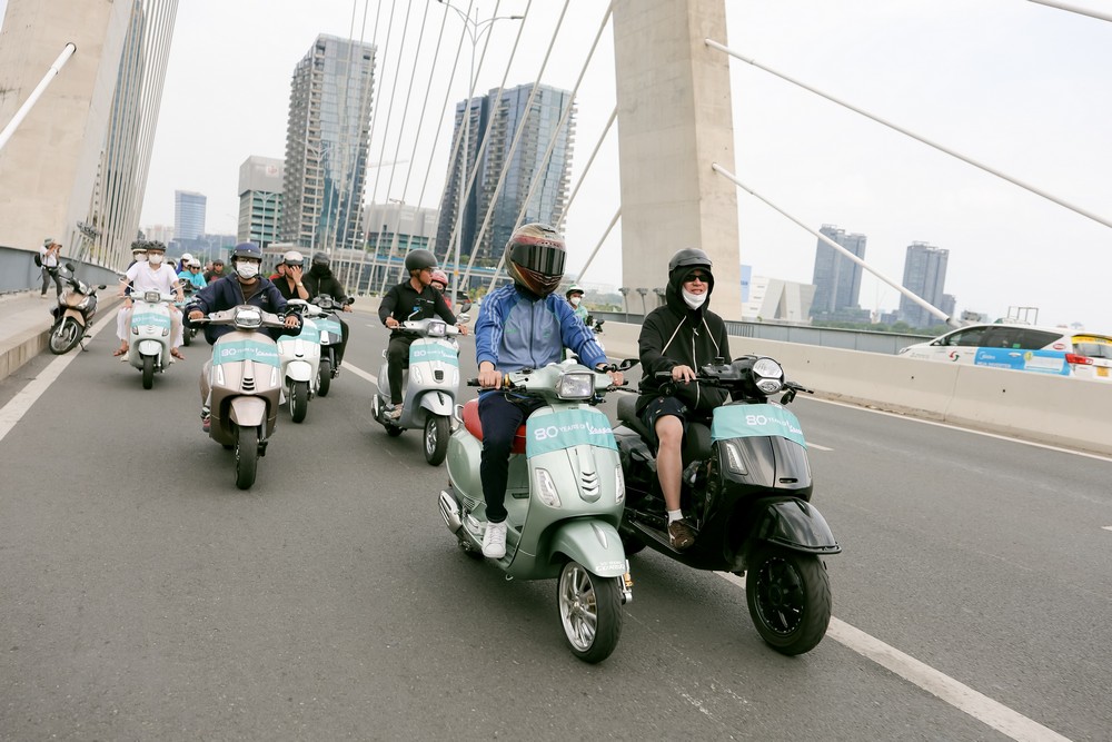 Vespa kỷ niệm 80 năm bằng bộ sưu tập mới