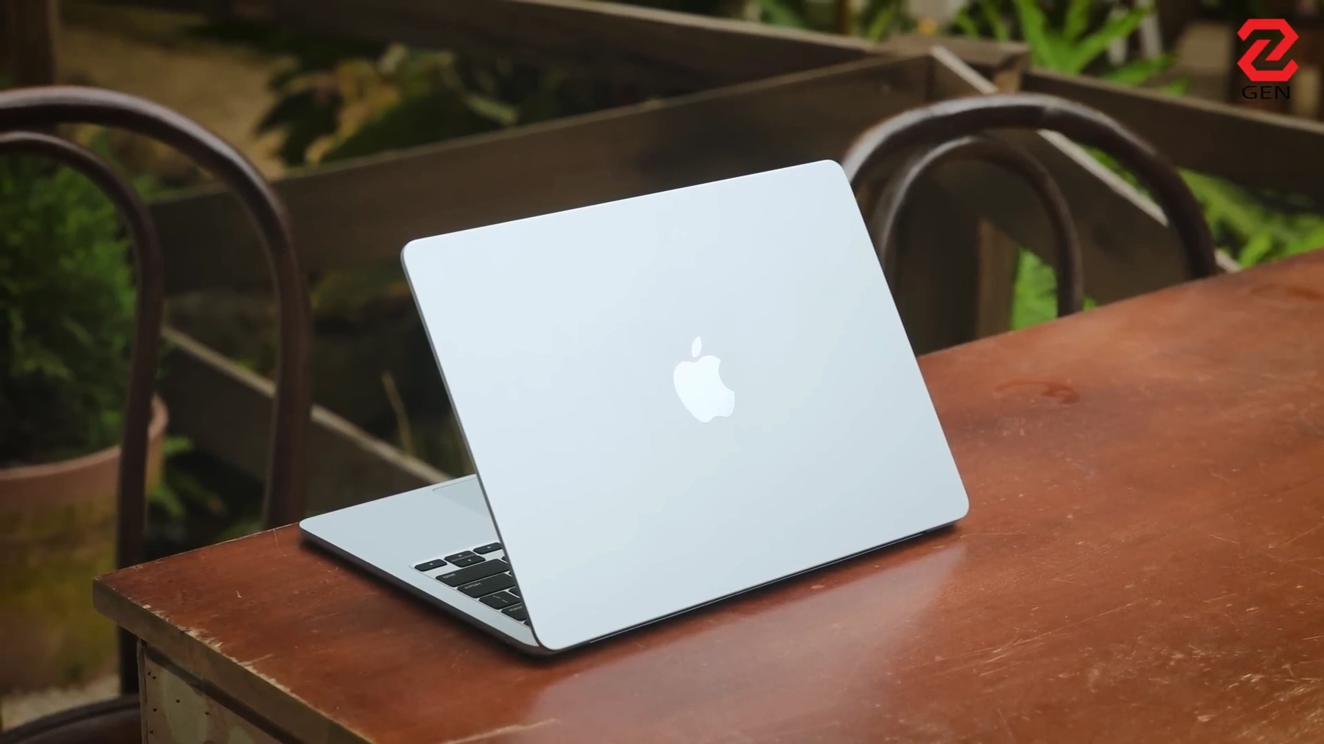 MacBook Air M4: Tôi dành 6 tháng để giúp bạn trả lời câu hỏi "nên mua hay không"!