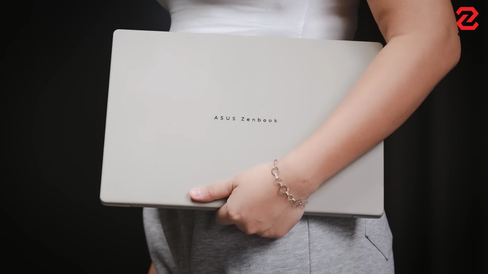 Đánh giá ASUS Zenbook A14 2026: Mỏng nhẹ mà mạnh mẽ!