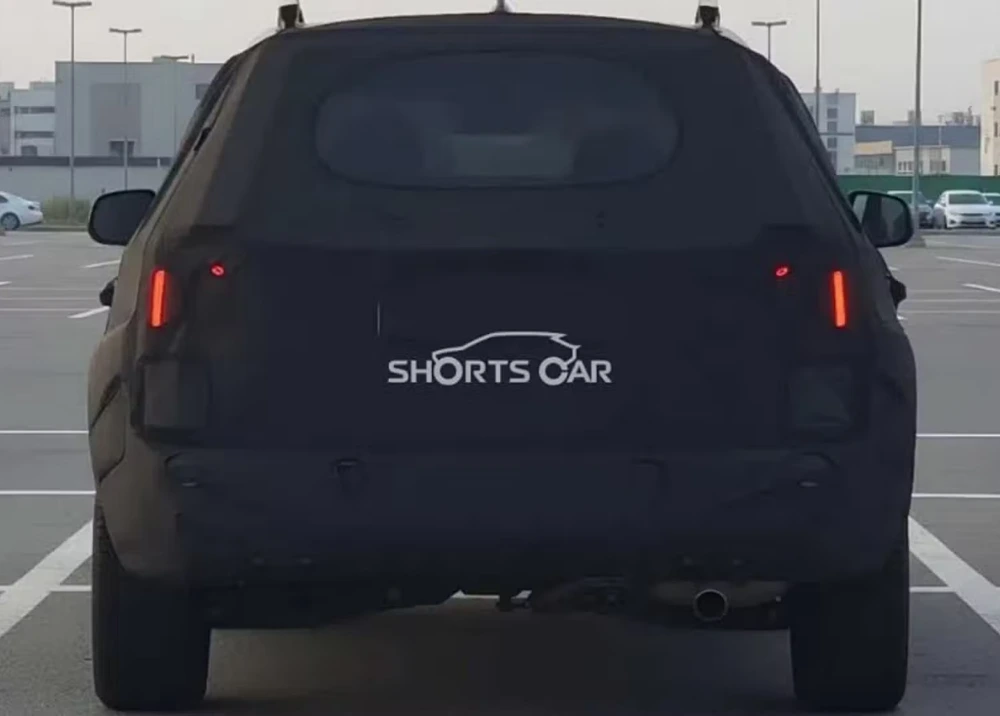 Kia Sorento thế hệ mới sẽ không "all-new"?