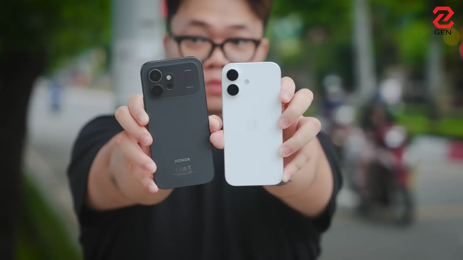 Bỏ logo đi, iPhone 17 "tuổi gì" với HONOR 600?