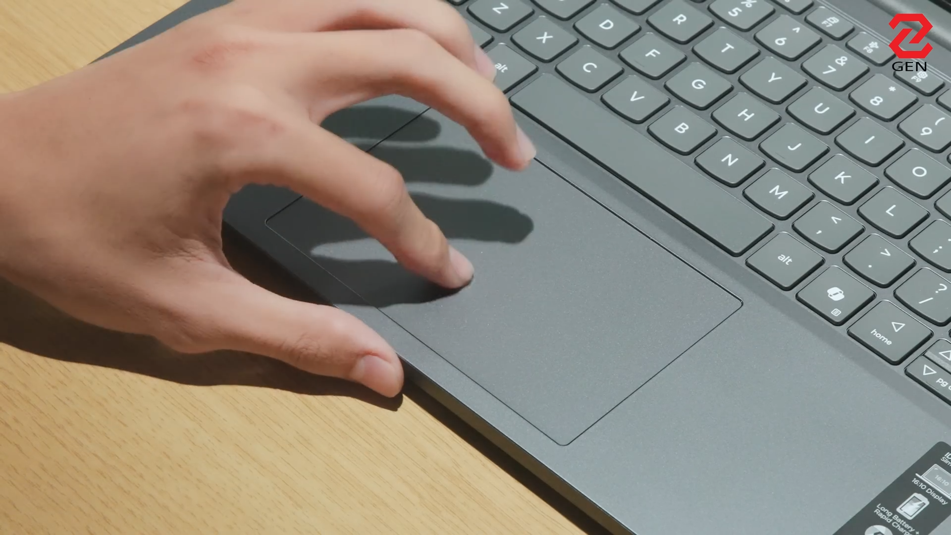Trải nghiệm Lenovo Ideapad Slim 3i: Nhỏ gọn, AI "có võ"