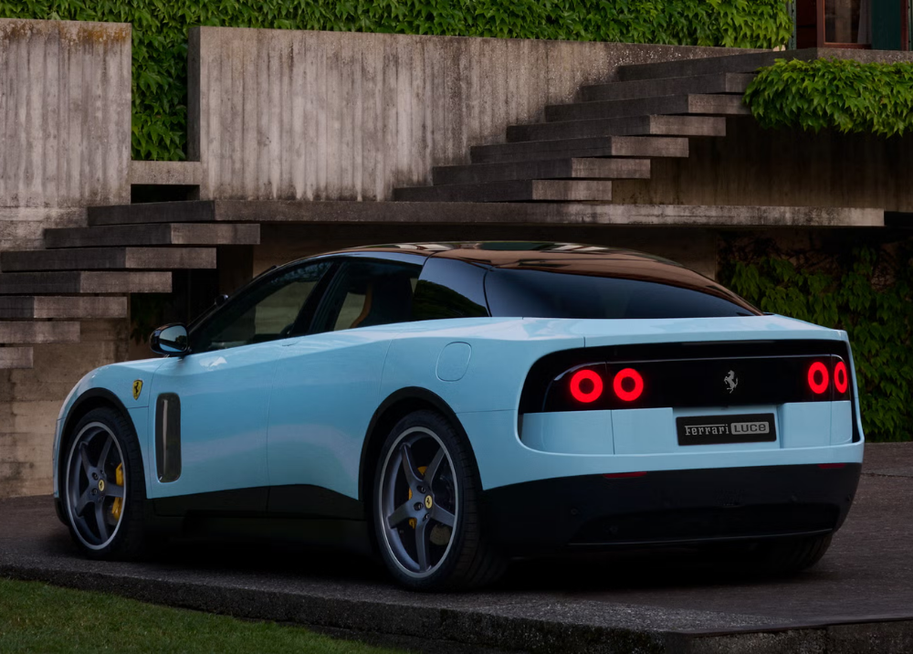 Siêu xe điện đầu tiên của Ferrari có gì đặc biệt?