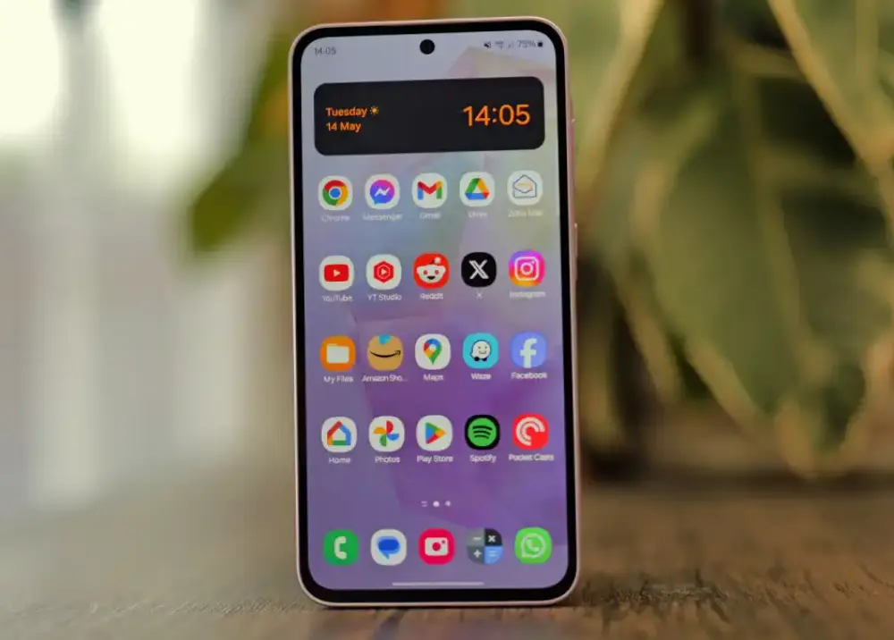 Smartphone Galaxy giá rẻ đã có One UI 9?