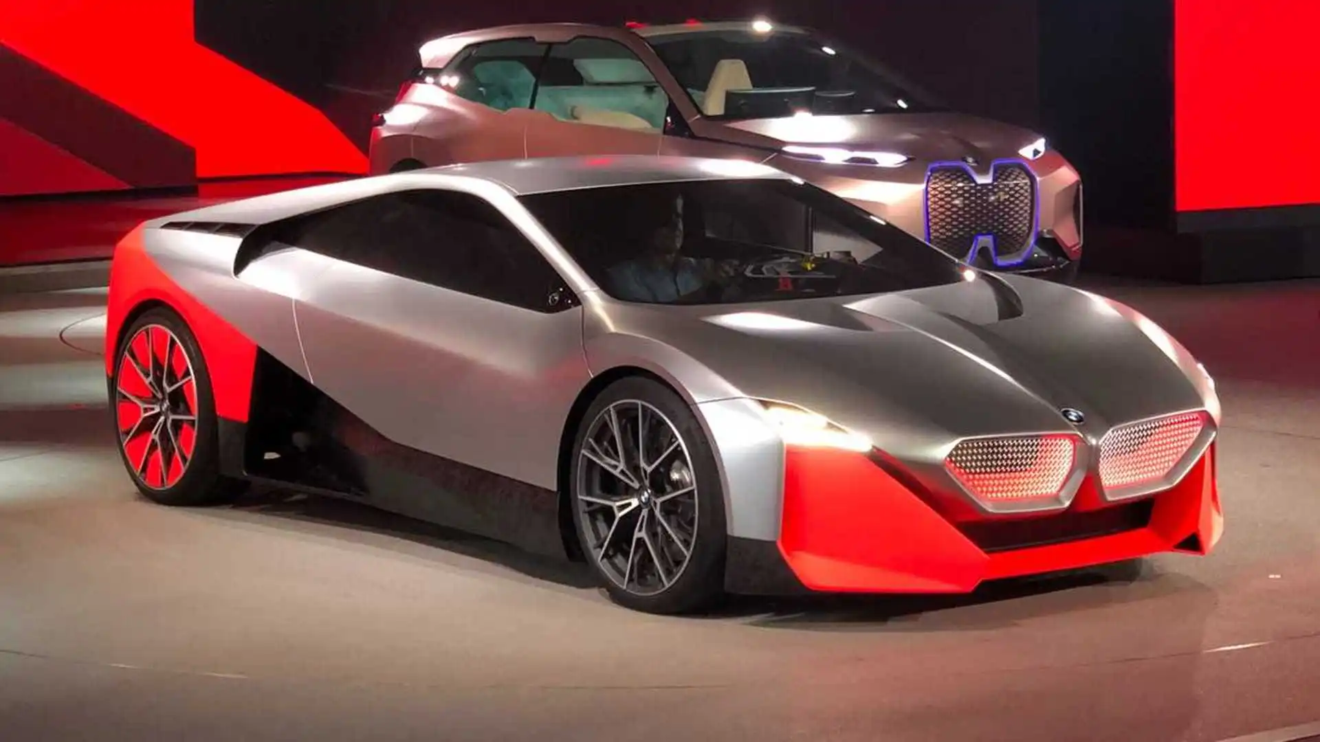 Siêu phẩm BMW sắp được "bung cánh" thêm lần nữa?