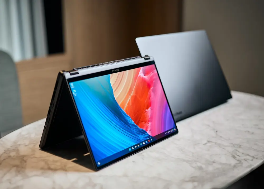 Laptop 2 trong 1 nào đáng mua nhất hiện nay?