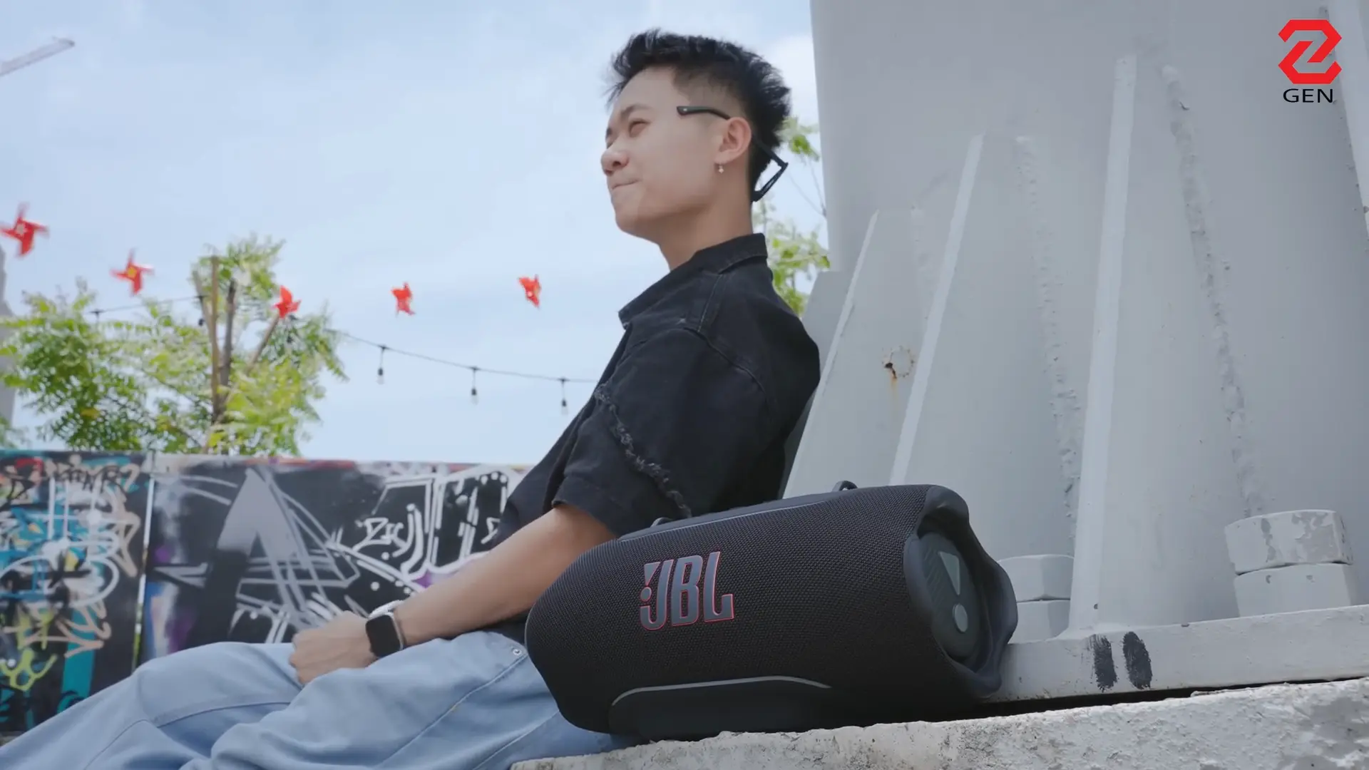Còn gì "lực" hơn loa JBL Xtreme 5?
