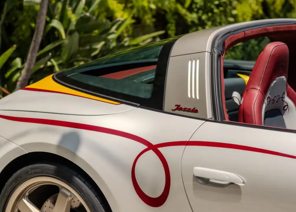 Porsche trình làng loạt xe lấy cảm hứng từ Toy Story 5