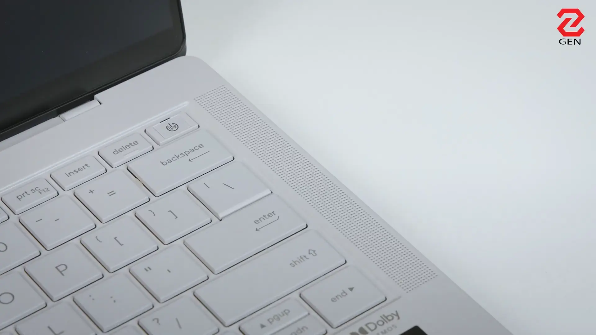 ASUS ExpertBook Ultra: Flagship laptop cho doanh nghiệp