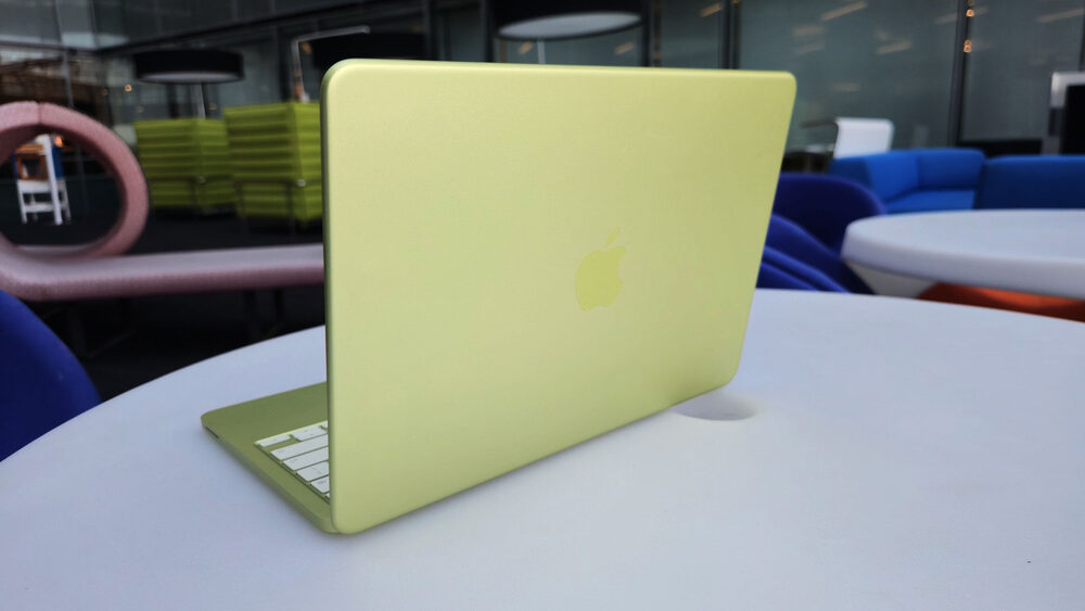 MacBook Neo bán chạy "vượt mặt" mọi dòng Mac