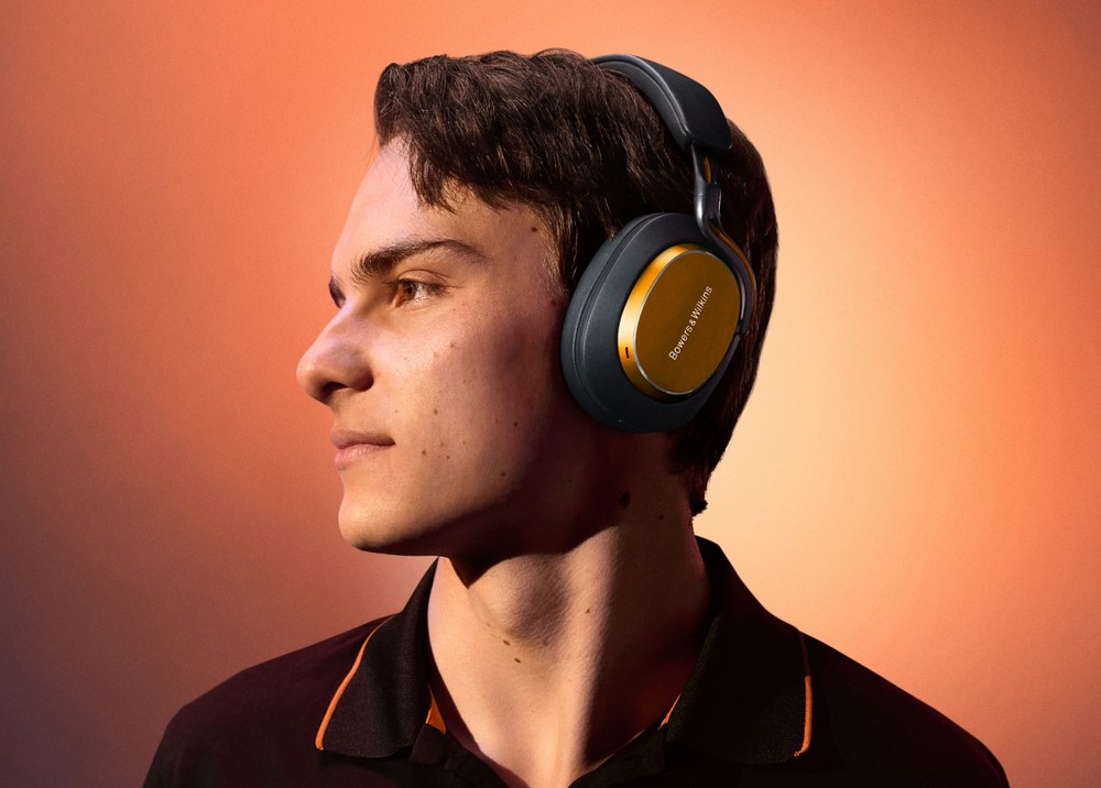 Tai nghe Bowers & Wilkins Px8 S2 McLaren Edition về Việt Nam
