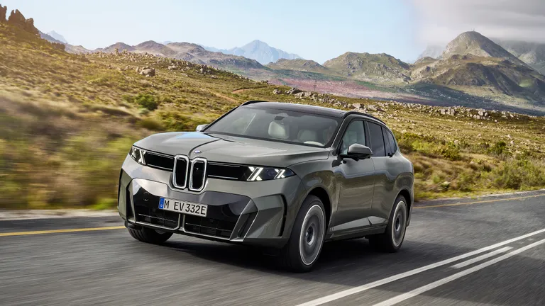 BMW X5 2027 lộ cụm đèn độc đáo