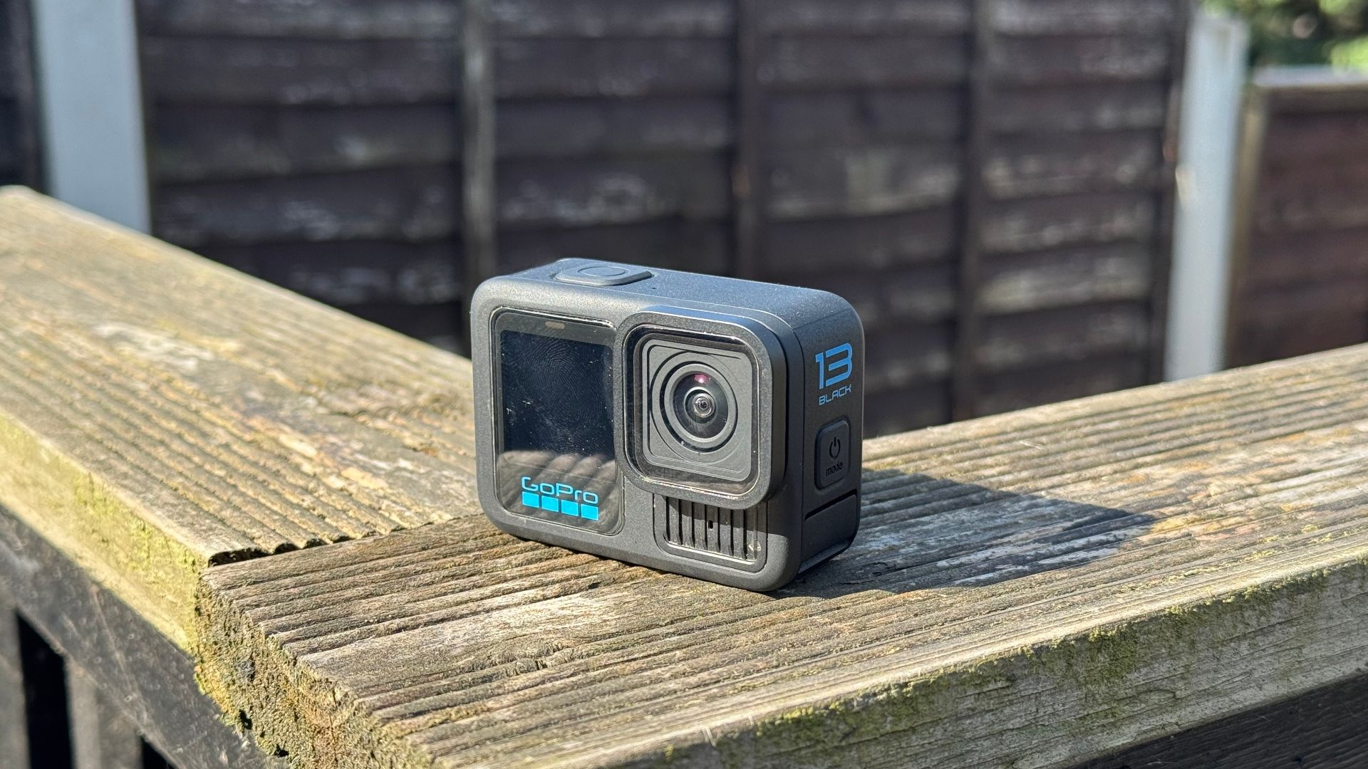 Chọn camera hành trình nào cho các chuyến đi?