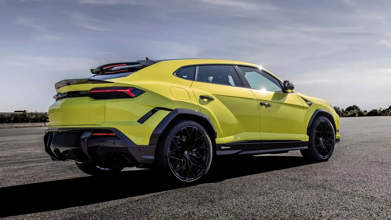 Lamborghini Urus SE Performante: Siêu xe điện 800 mã lực sắp ra mắt