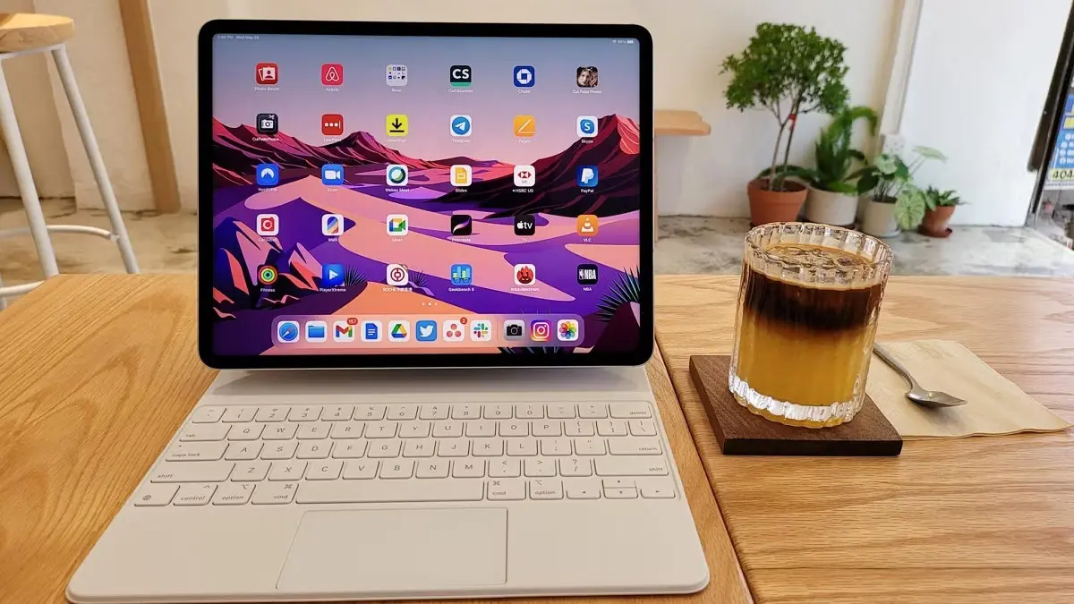iPad Mini mới sẽ có màn hình OLED, nhưng…
