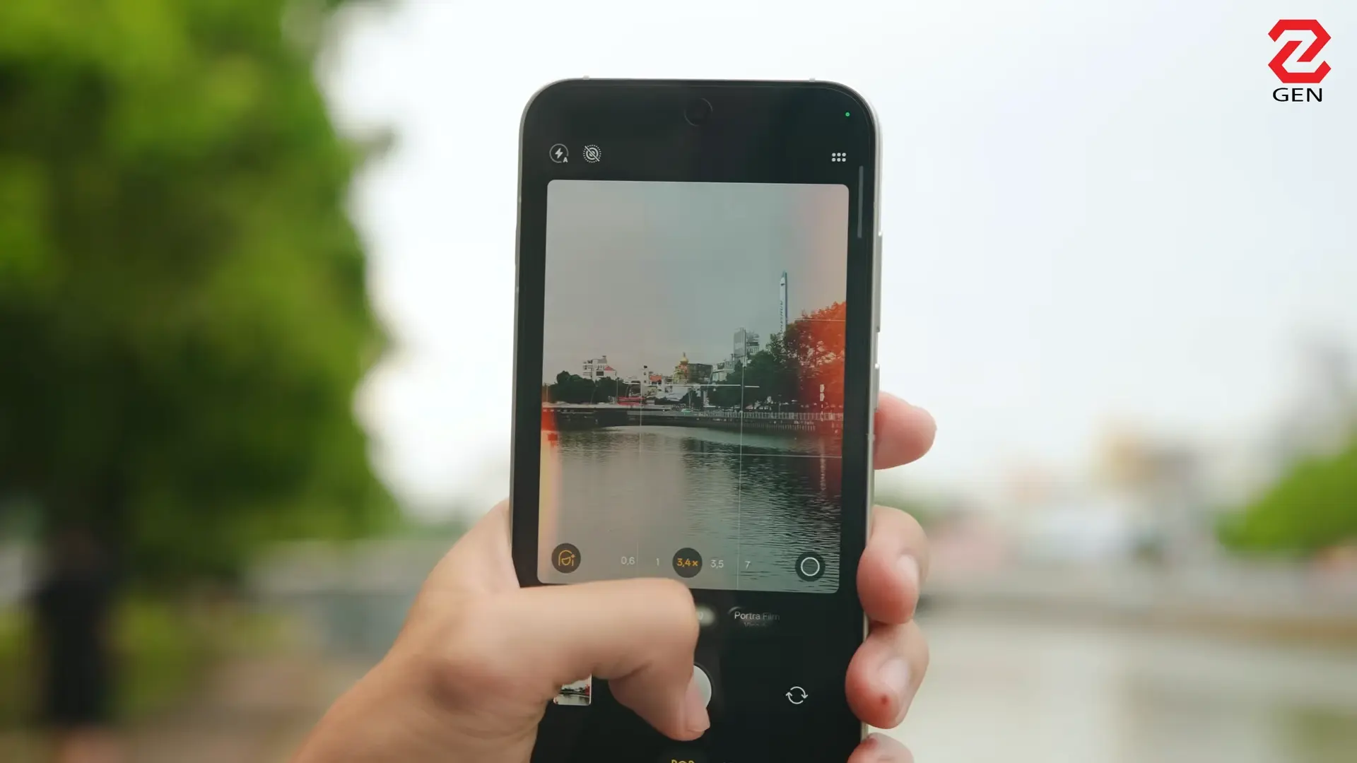 Chụp ảnh, ghi hình "nghệ cả củ" với camera OPPO Reno16 Pro