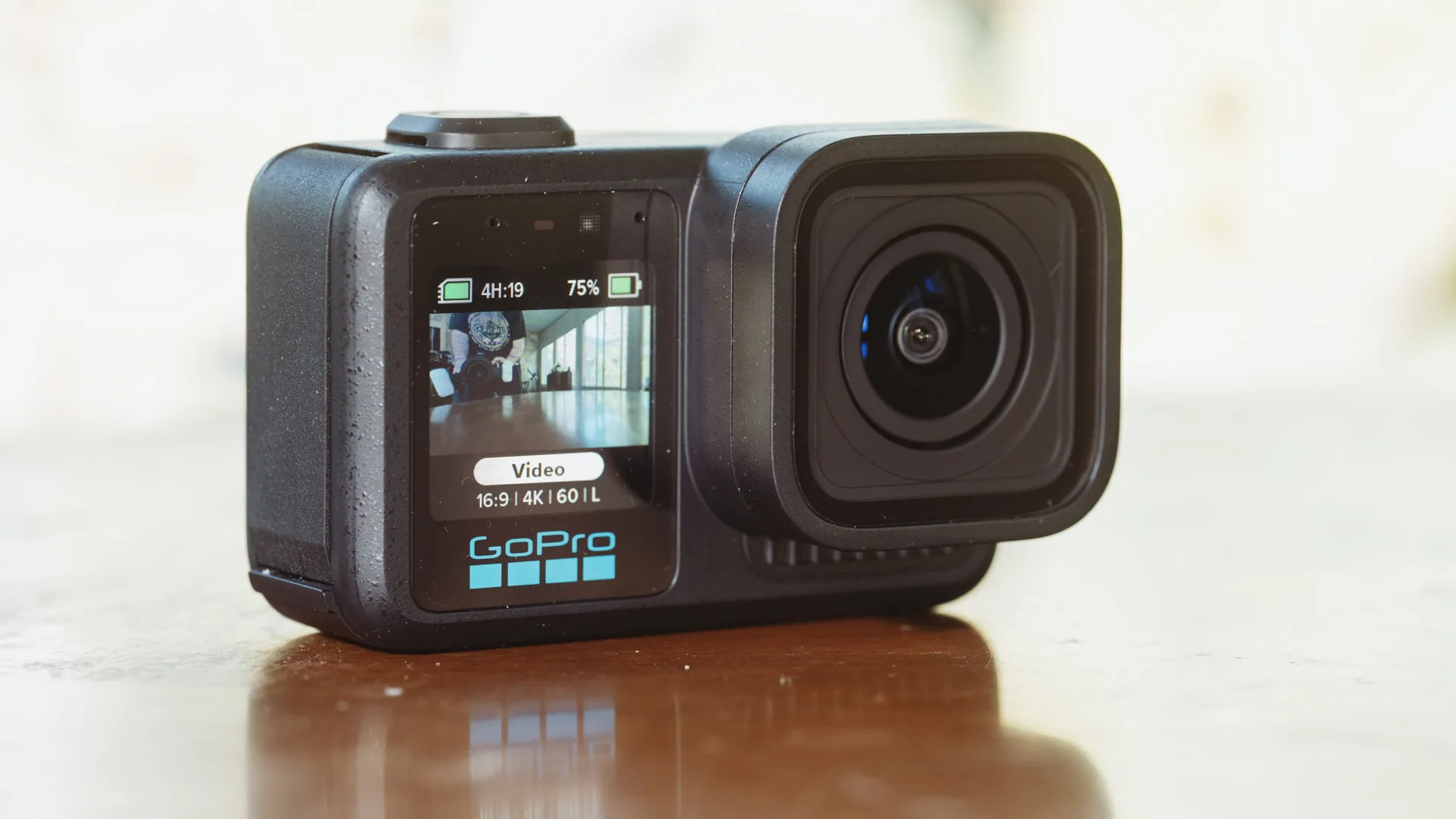 Chọn camera hành trình nào cho các chuyến đi?